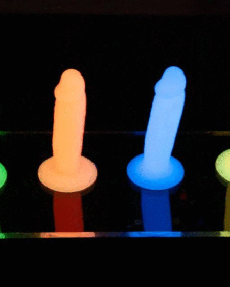 Silly Willy Glow in the Dark 9cm Mini Dongs